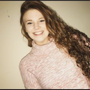 Meet your Posher, Meaghan